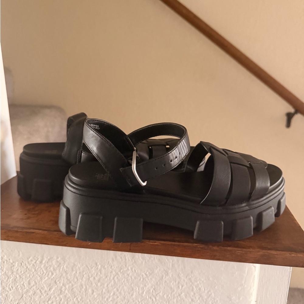Wild Fable Black Platform Sandals